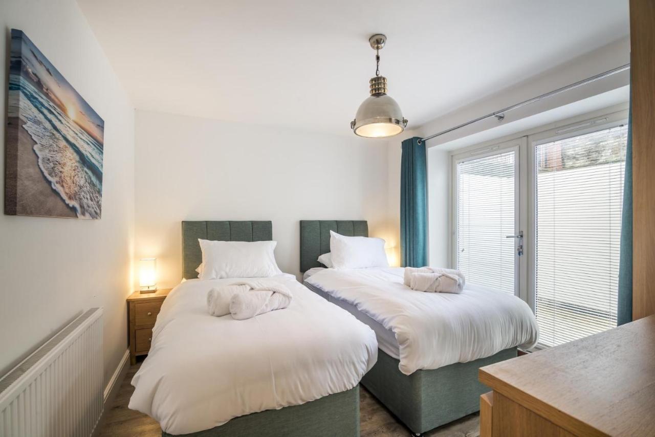 Milford Street - 5 Bedroom Luxurious Holiday Home - Saundersfoot Exterior foto